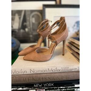 Steve Madden Tan Suede Heels